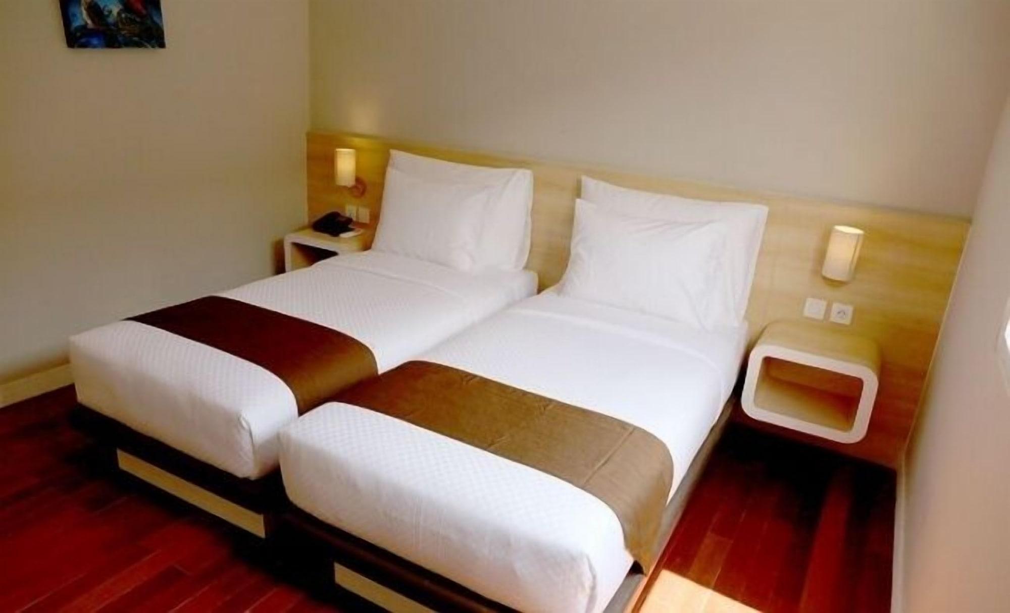Citihub Hotel @Kediri Dış mekan fotoğraf
